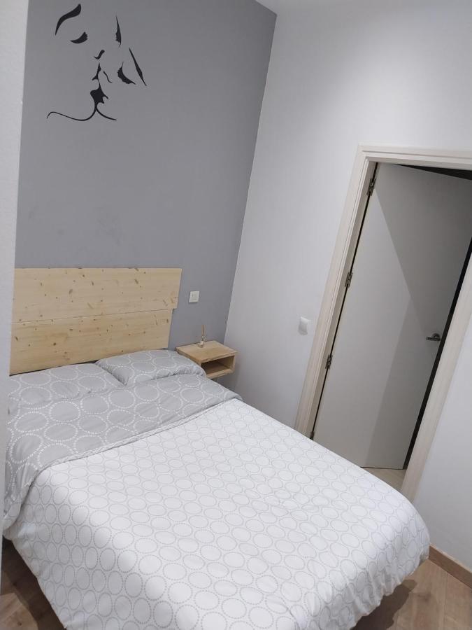 Centrico Apartamento Con Patio Мадрид Екстериор снимка