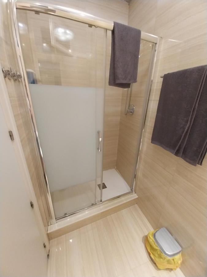 Centrico Apartamento Con Patio Мадрид Екстериор снимка
