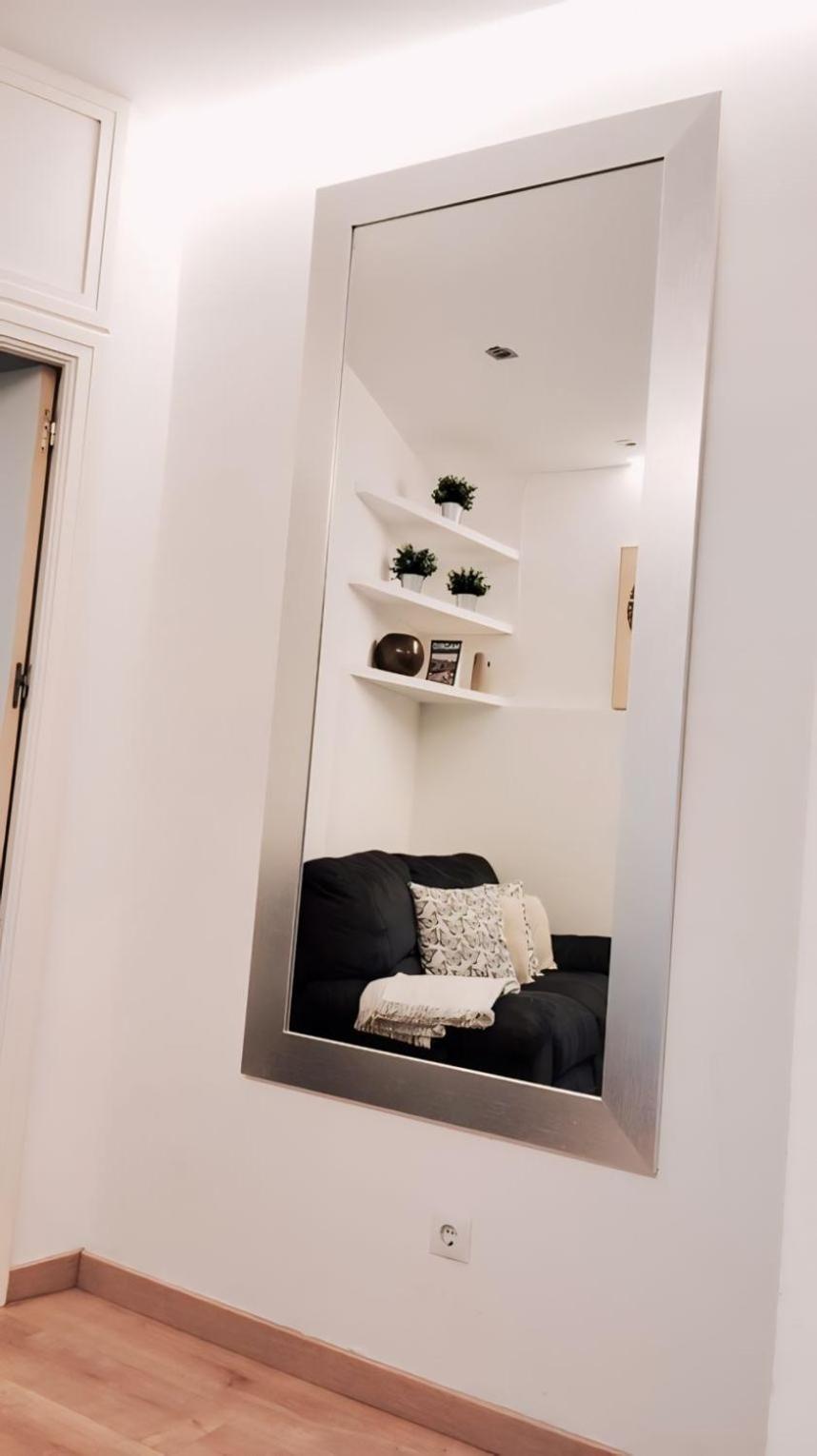 Centrico Apartamento Con Patio Мадрид Екстериор снимка